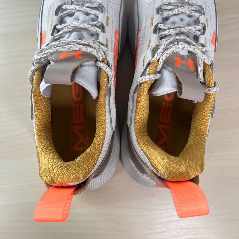 Under Armour HOVR Mega 3 Women 8.5 Grey Orange Running Shoes 3026629-102 - Picture 6 of 8